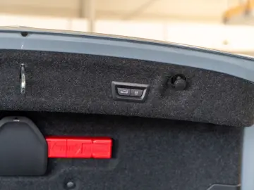 BMW M4 Comp xD Carbon Innovation HK Memo Laser