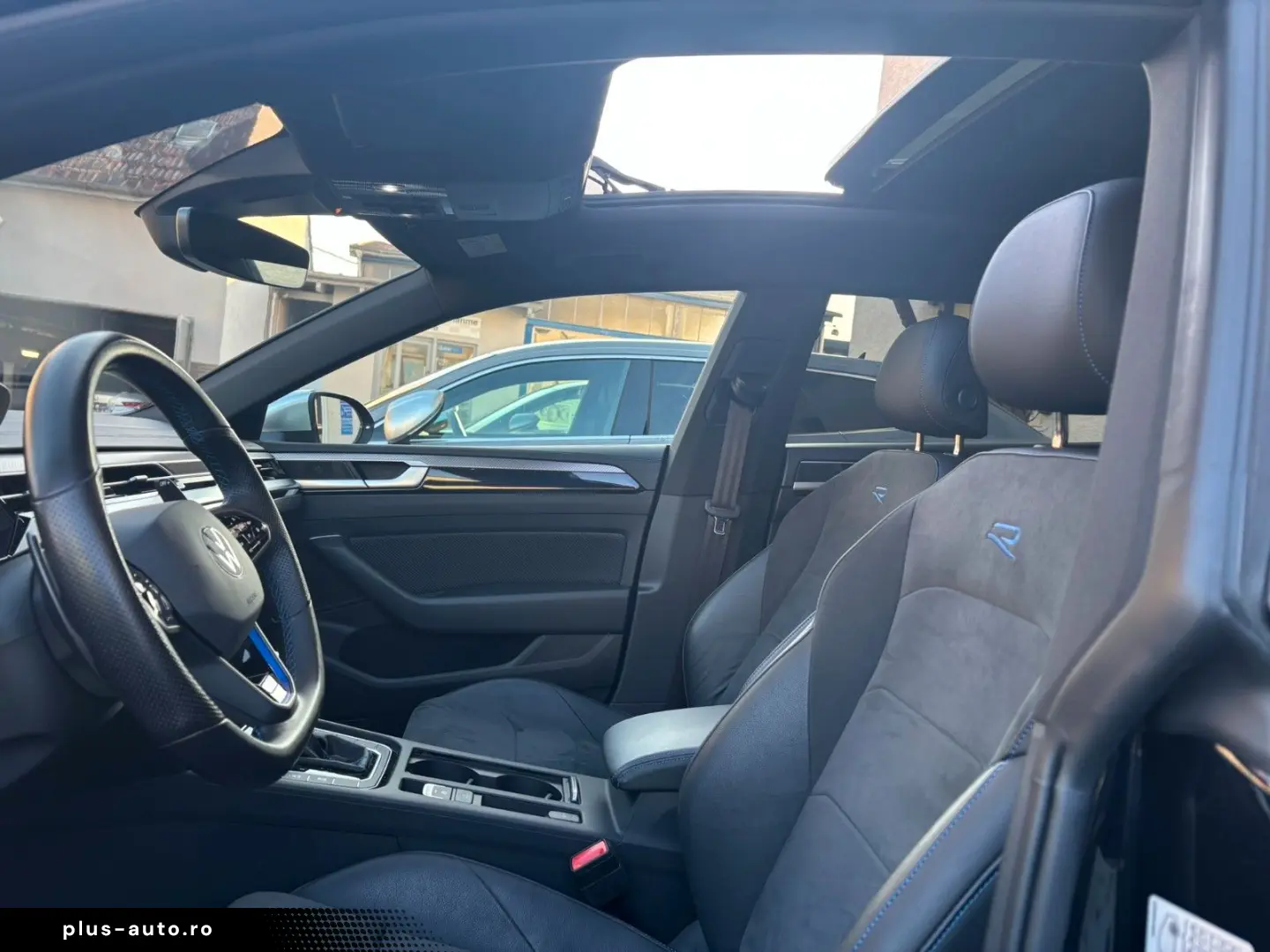 VW Arteon SB R 4MO PANO AHK 360KAM CARPLAY IQ-MATRI
