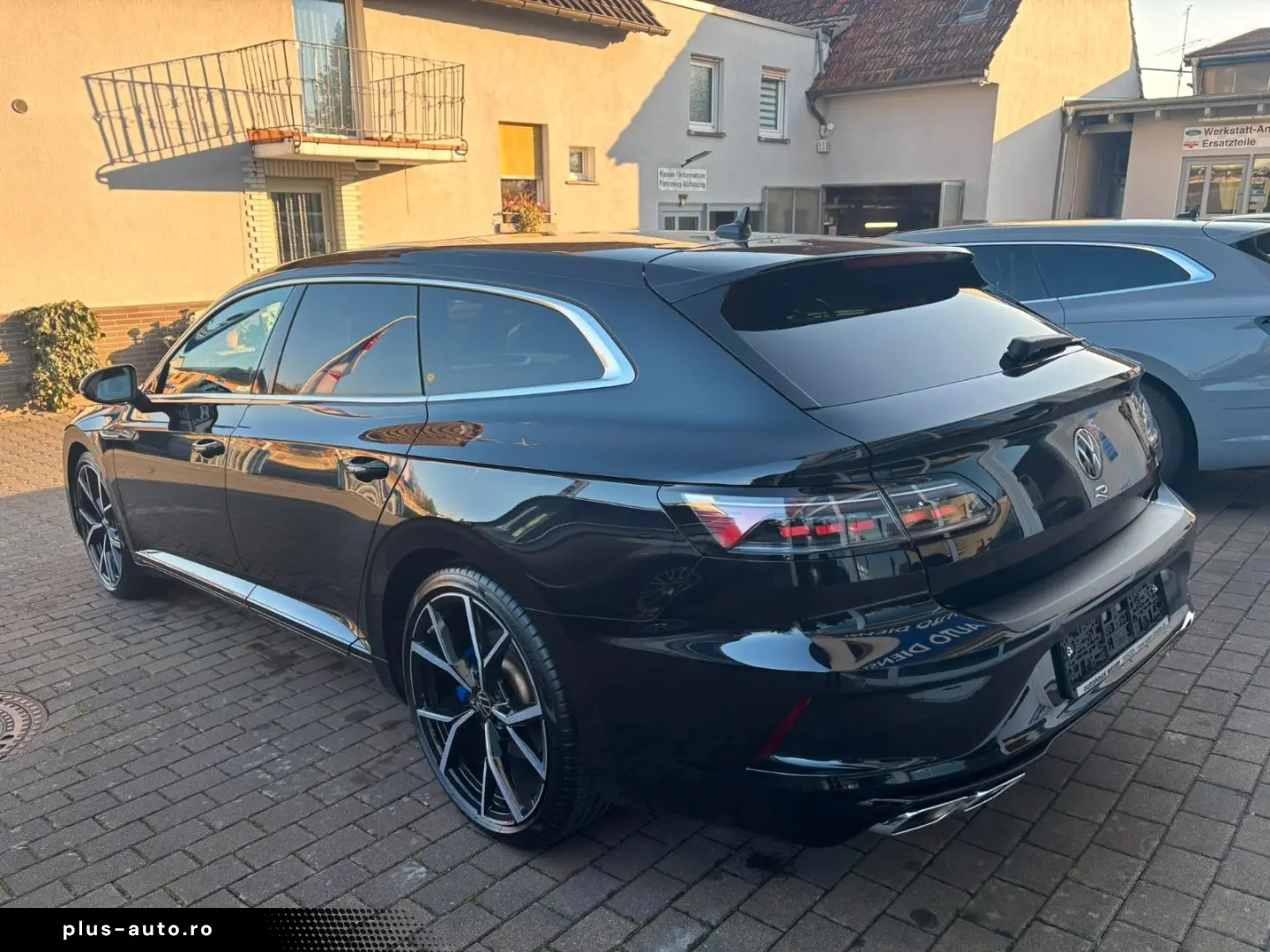 VW Arteon SB R 4MO PANO AHK 360KAM CARPLAY IQ-MATRI