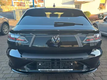 VW Arteon SB R 4MO PANO AHK 360KAM CARPLAY IQ-MATRI