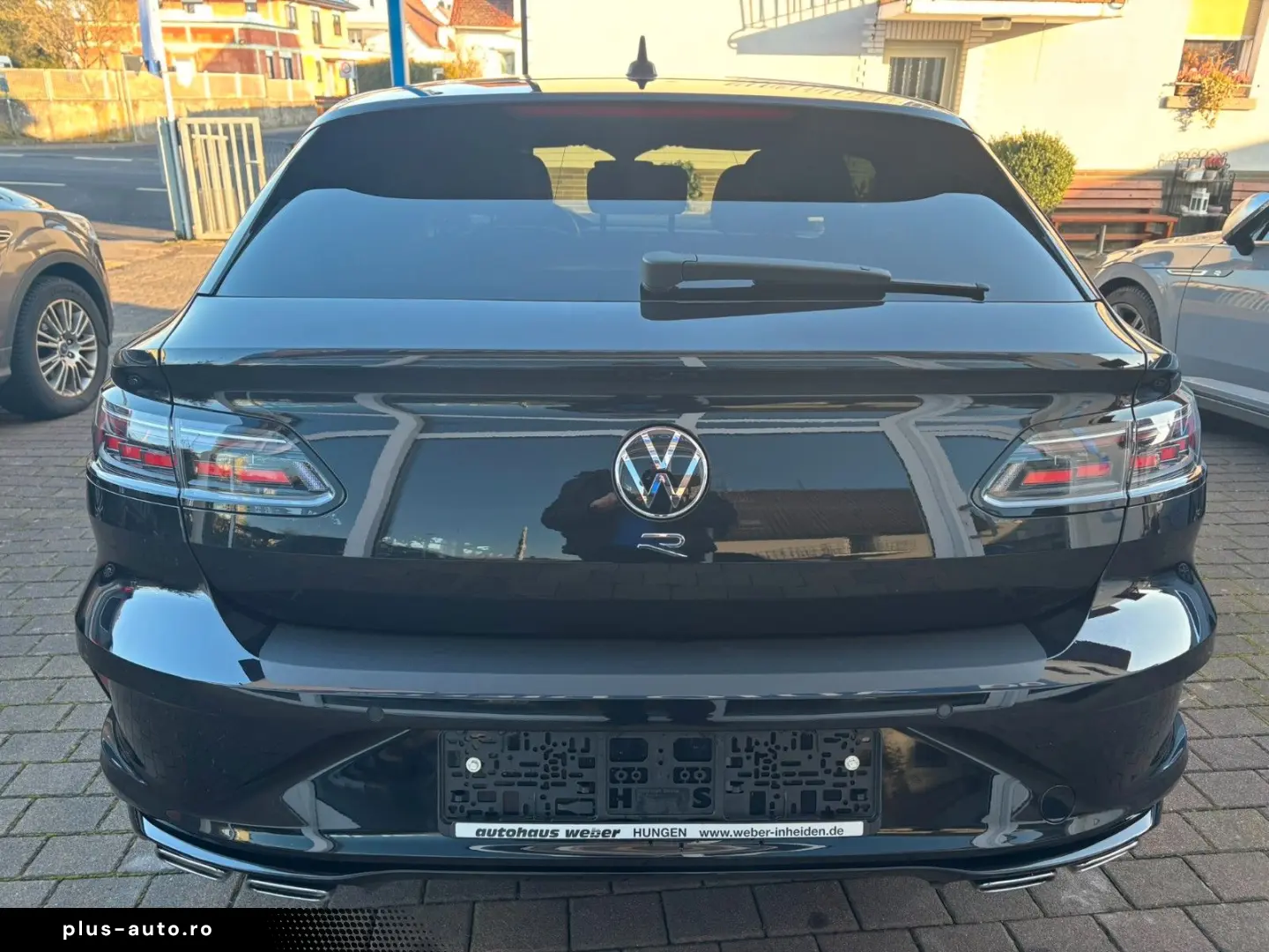 VW Arteon SB R 4MO PANO AHK 360KAM CARPLAY IQ-MATRI
