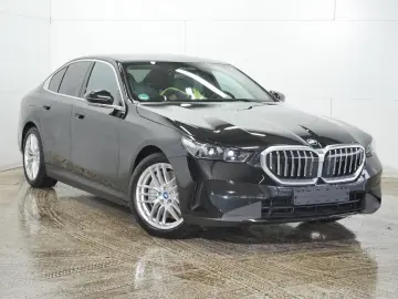 BMW 550e xDrive Autobahnassistent  Fahrwerk Professi