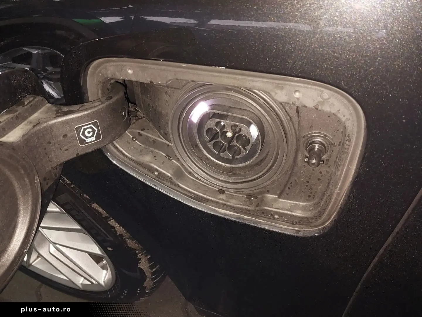 BMW 550e xDrive Autobahnassistent  Fahrwerk Professi