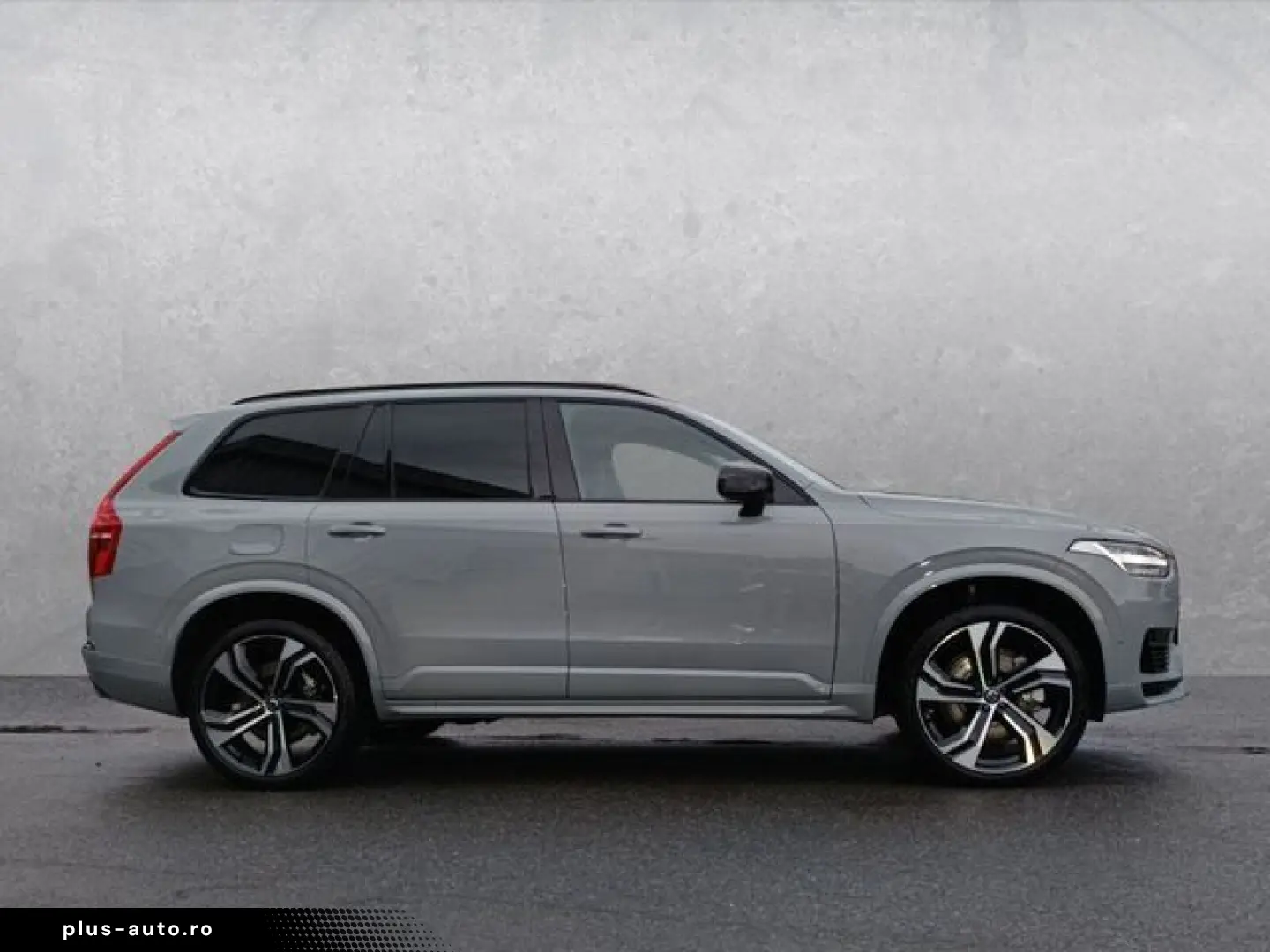VOLVO XC90 T8 AWD Plug-in Hybrid Plus Dark AHK Luftfa.