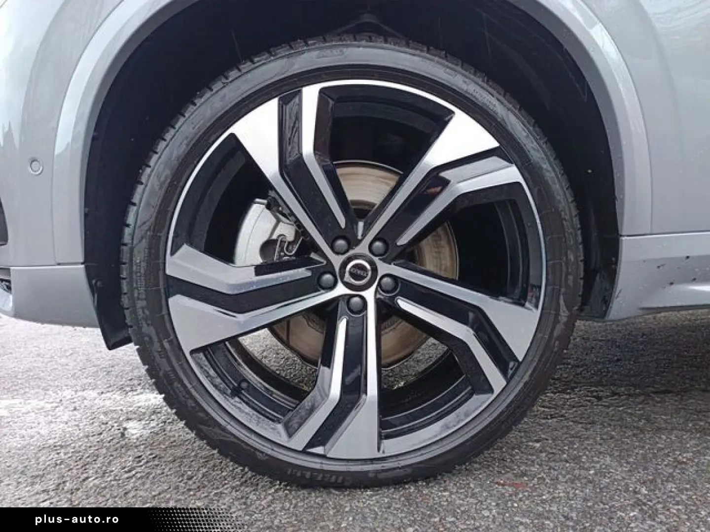 VOLVO XC90 T8 AWD Plug-in Hybrid Plus Dark AHK Luftfa.