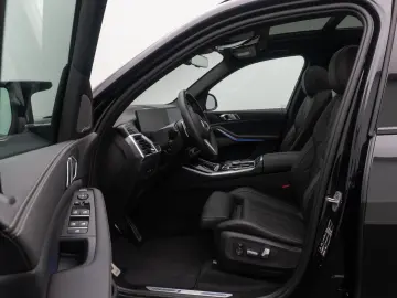 BMW X5 M60i Panorama H K DAB HUD 360  Komfort 22Zoll