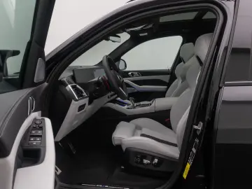 BMW X5 M Competition B&W Massage SoftClose DAB Voll