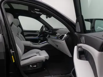 BMW X5 M Competition B&W Massage SoftClose DAB Voll