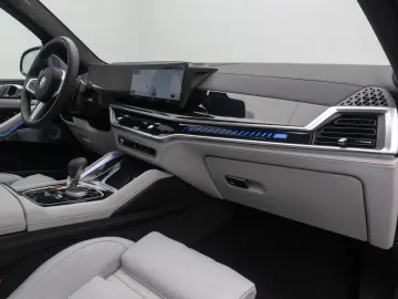 BMW X5 M Competition B&W Massage SoftClose DAB Voll