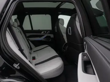 BMW X5 M Competition B&W Massage SoftClose DAB Voll