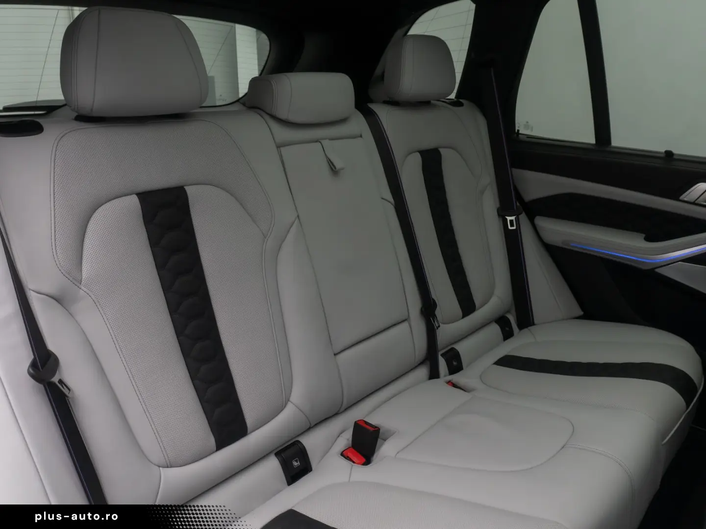 BMW X5 M Competition B&W Massage SoftClose DAB Voll