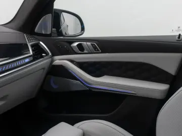 BMW X5 M Competition B&W Massage SoftClose DAB Voll