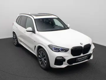 BMW X5 xD30d M Sport 360  HUD HiFi DAB AHK Panorama