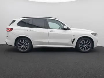 BMW X5 xD30d M Sport 360  HUD HiFi DAB AHK Panorama