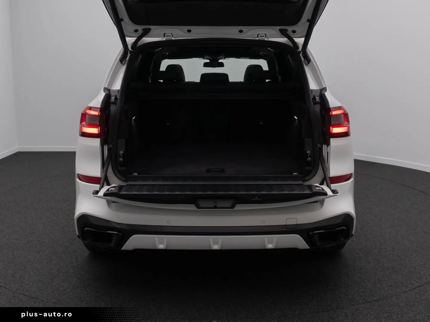 BMW X5 xD30d M Sport 360  HUD HiFi DAB AHK Panorama