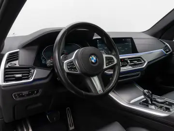 BMW X5 xD30d M Sport 360  HUD HiFi DAB AHK Panorama