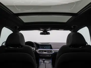 BMW X5 xD30d M Sport 360  HUD HiFi DAB AHK Panorama