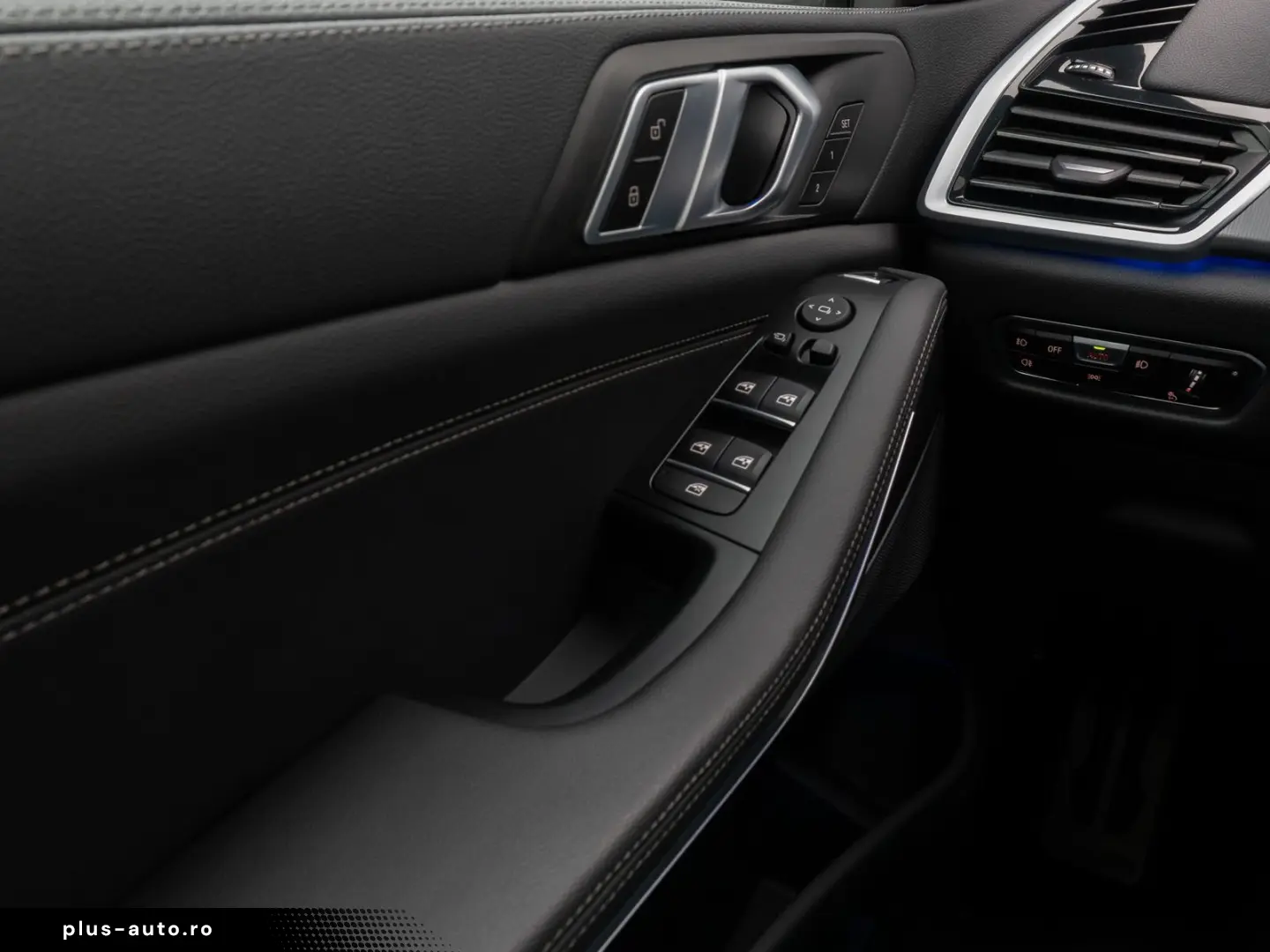 BMW X5 xD30d M Sport 360  HUD HiFi DAB AHK Panorama