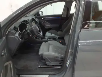 AUDI Q3 40 TFSI quattro S tronic advanced