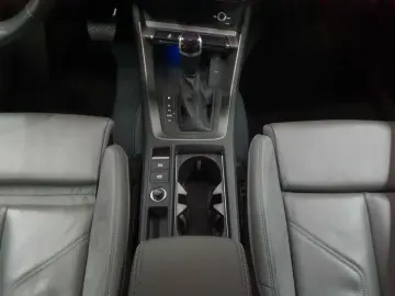 AUDI Q3 40 TFSI quattro S tronic advanced