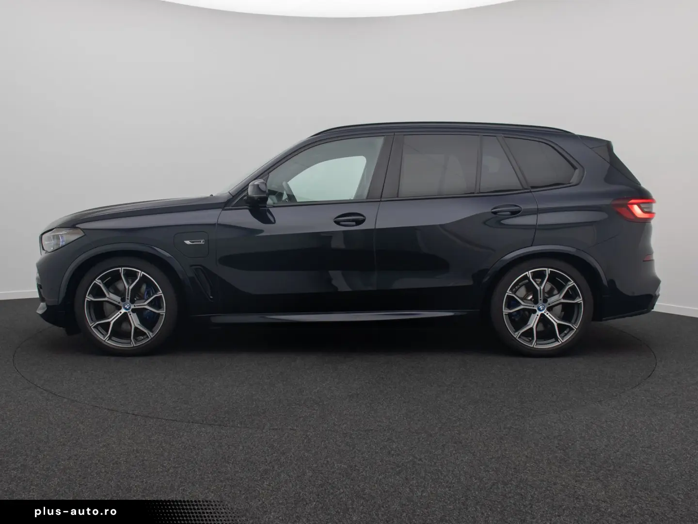 BMW X5 xD45e M Sport B&W 360 HUD Panorama Individual