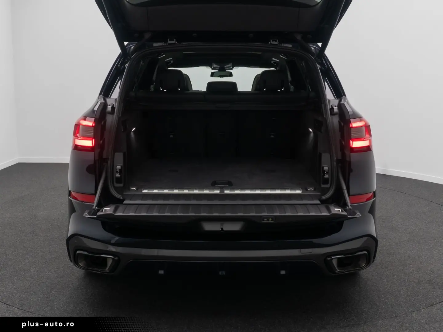 BMW X5 xD45e M Sport B&W 360 HUD Panorama Individual