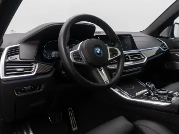 BMW X5 xD45e M Sport B&W 360 HUD Panorama Individual