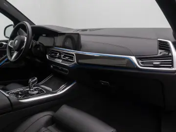 BMW X5 xD45e M Sport B&W 360 HUD Panorama Individual