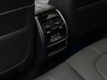 BMW X5 xD45e M Sport B&W 360 HUD Panorama Individual