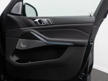 BMW X5 xD45e M Sport B&W 360 HUD Panorama Individual
