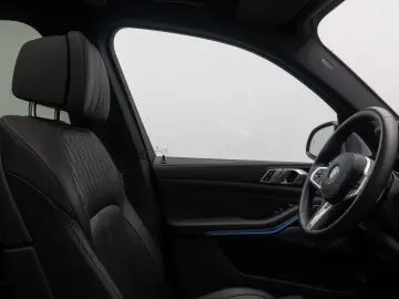 BMW X5 xD45e M Sport B&W 360 HUD Panorama Individual