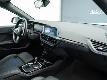 BMW Seria 1 116i Aut. M Sport