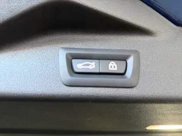 BMW X5xDrive45e M Sport Laser ACC 360 PanoSky B&W