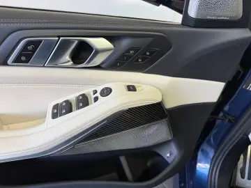 BMW X5xDrive45e M Sport Laser ACC 360 PanoSky B&W