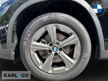 BMW X1 xDrive 20dA Ad. LED Head-Up AHK Panorama