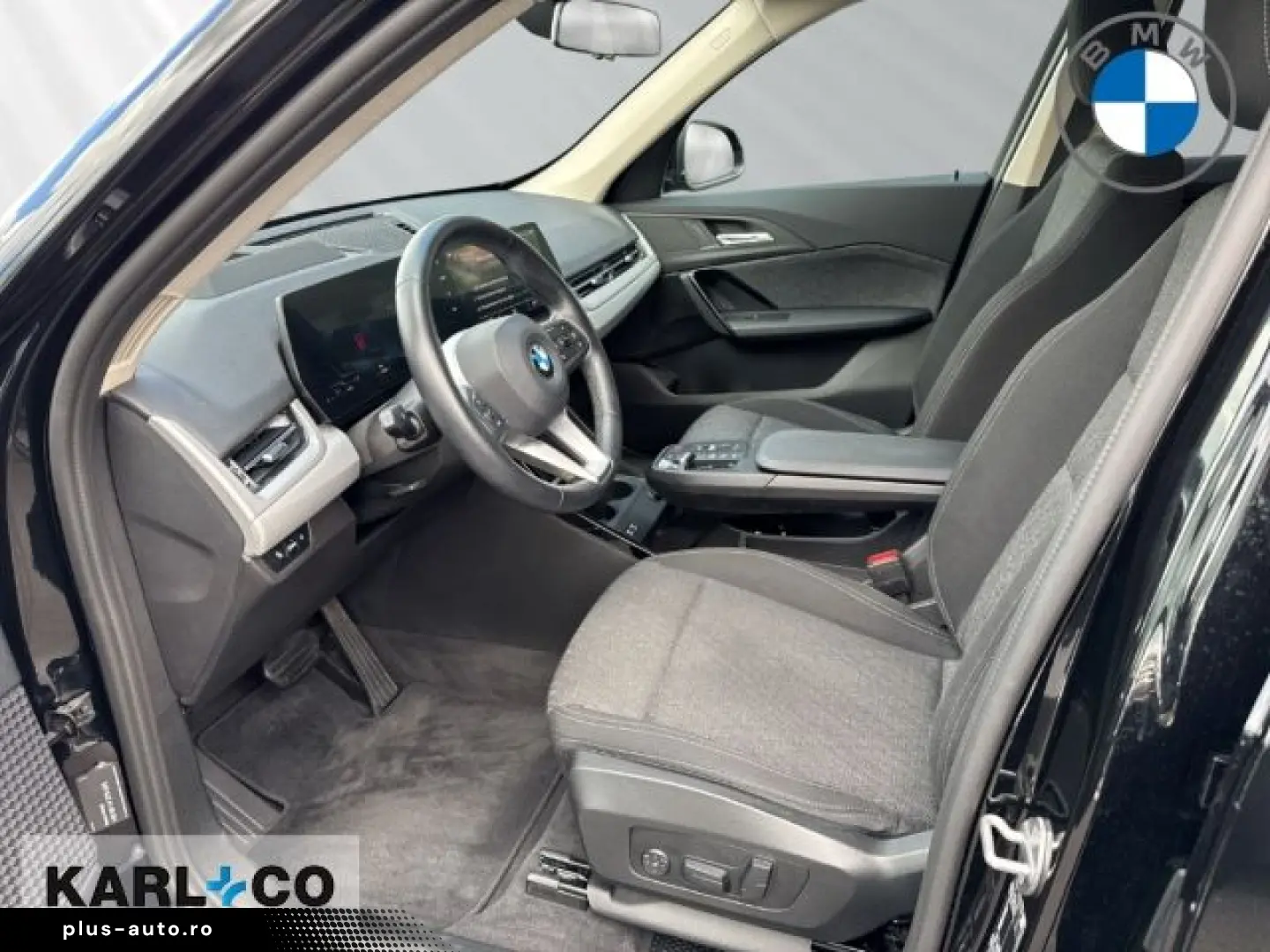 BMW X1 xDrive 20dA Ad. LED Head-Up AHK Panorama