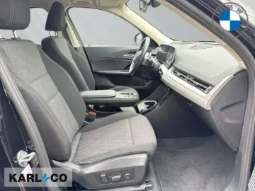 BMW X1 xDrive 20dA Ad. LED Head-Up AHK Panorama