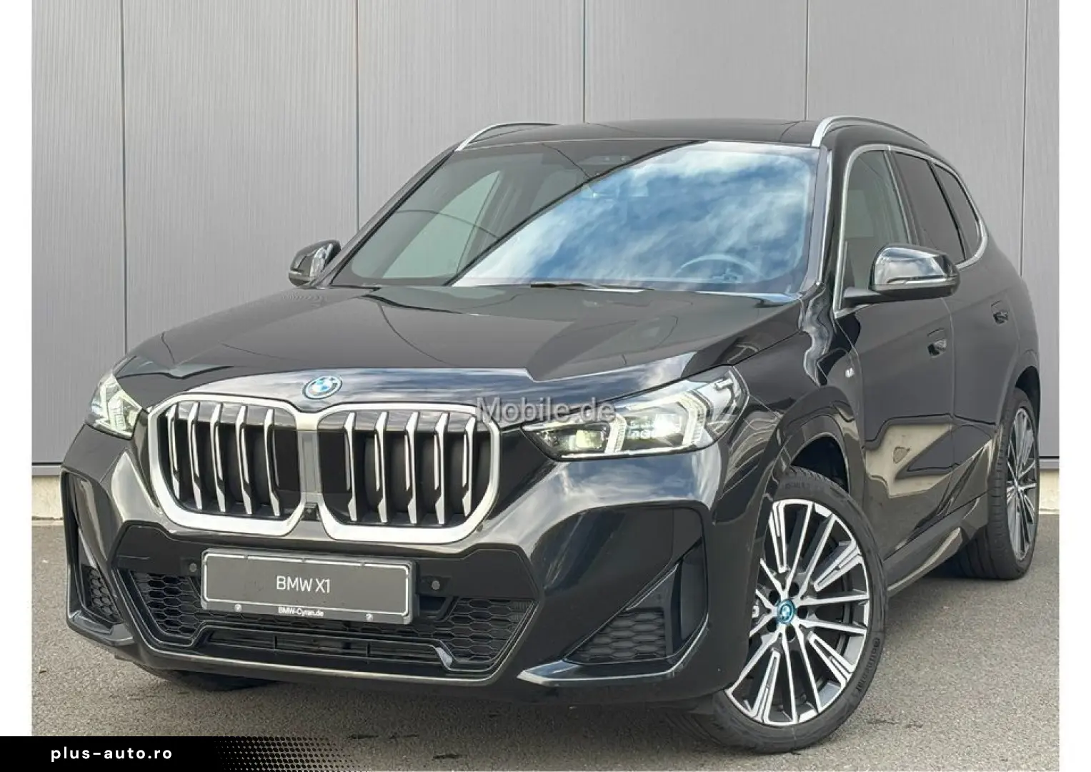 BMW X1 30e M-SPORT 20  ACC PANO EDC HUD MATRIX PAP