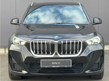 BMW X1 30e M-SPORT 20  ACC PANO EDC HUD MATRIX PAP