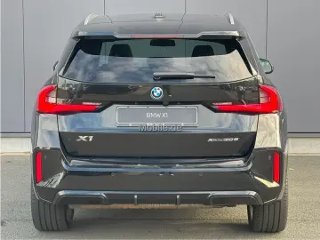 BMW X1 30e M-SPORT 20  ACC PANO EDC HUD MATRIX PAP