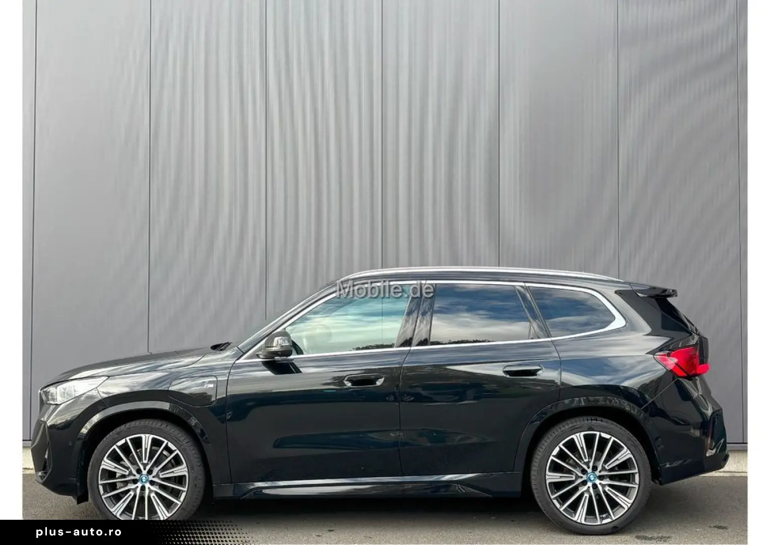 BMW X1 30e M-SPORT 20  ACC PANO EDC HUD MATRIX PAP