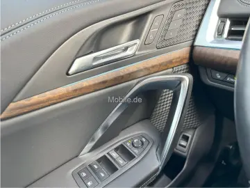 BMW X1 30e M-SPORT 20  ACC PANO EDC HUD MATRIX PAP