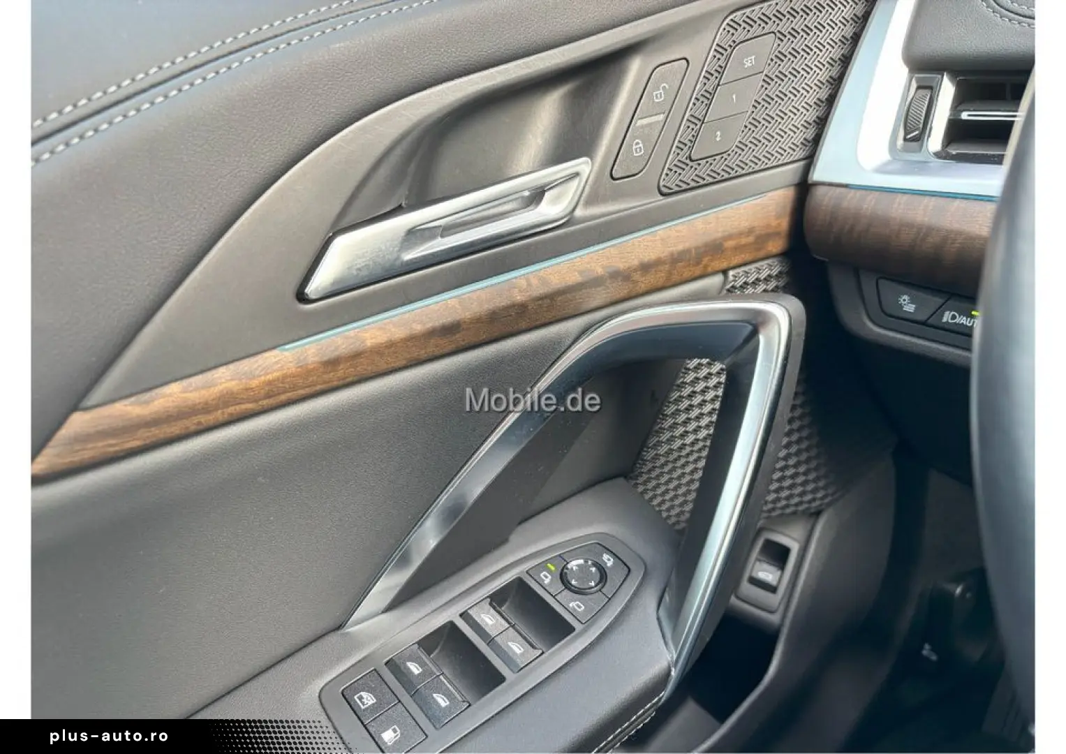 BMW X1 30e M-SPORT 20  ACC PANO EDC HUD MATRIX PAP