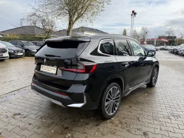 BMW X1 23d xDrive xLine Kamera Navi LED