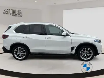 BMW X5 xDrive50e 20  AHK Pano Massage Sitzbelüft.