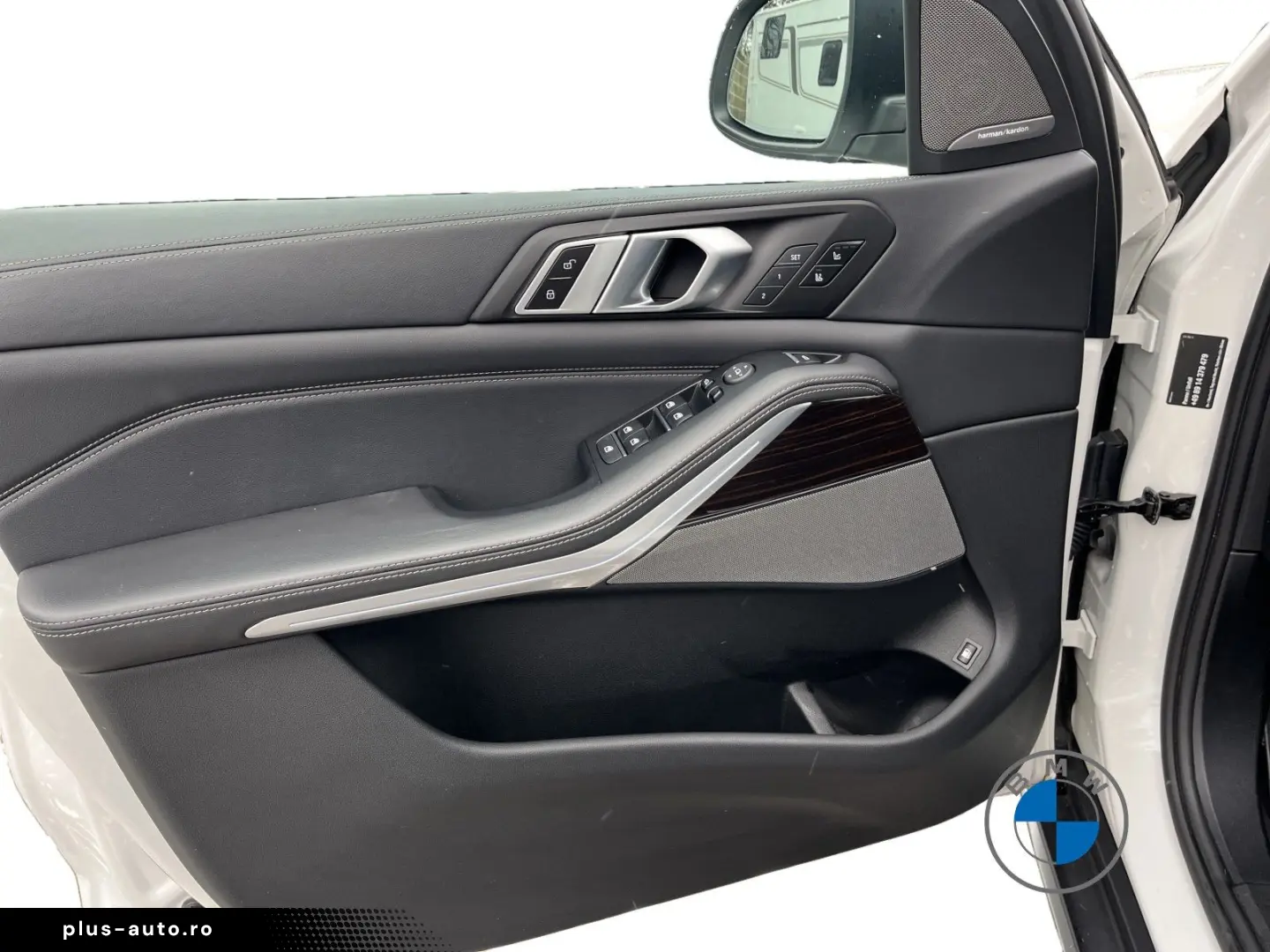 BMW X5 xDrive50e 20  AHK Pano Massage Sitzbelüft.