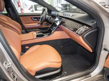 MERCEDES-BENZ S 350 d 4M AHK Distr. LED Pano HUD Nav&hellip;