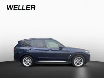 BMW X3 xDr 30e AHK LCPro Pano Laser HUD HiFi 360