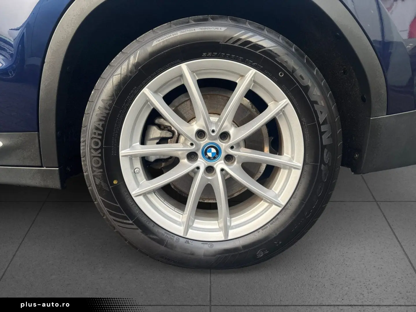 BMW X3 xDr 30e AHK LCPro Pano Laser HUD HiFi 360