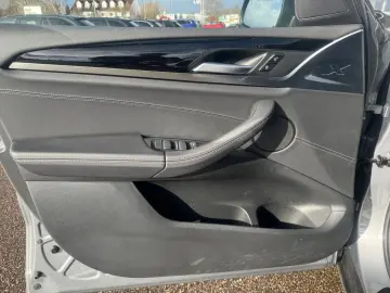 BMW X3 20dxA LEDER SPORTSITZ PANO LASER HUD ACC HIFI